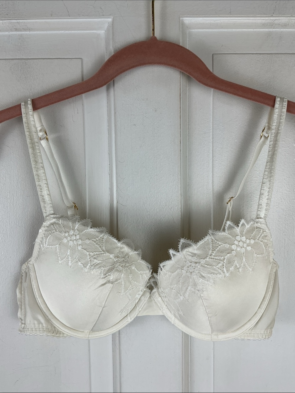Myla London Silk Embroidered Bra 34C Coquette Bridal Feminine